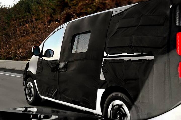 2026 Hyundai Staria EV_newcarscoops_568622a