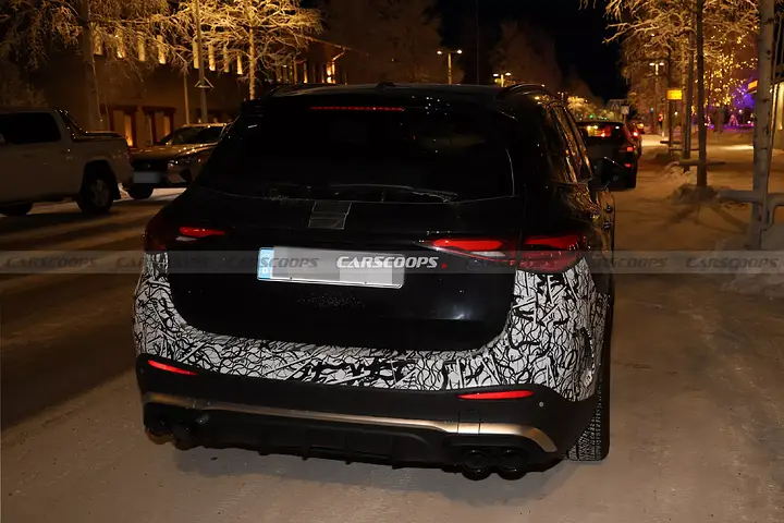 2027-Mercedes-AMG-GLC-43-newcarscoops-6