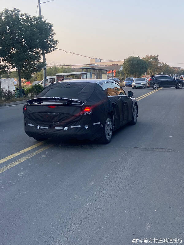 9b9147bagy1i7btoii13vj22c03404qq