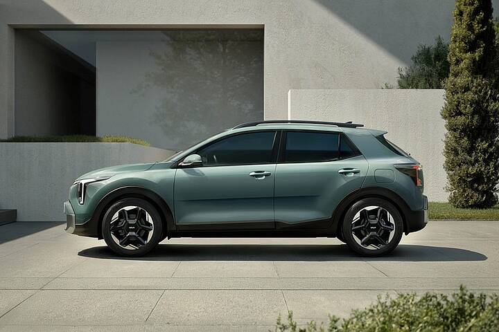 imgi_22_new-stonic-7