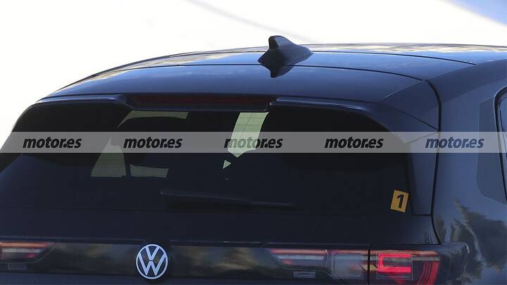 volkswagen-id-polo-fotos-espia-2026112492-1770713882_18