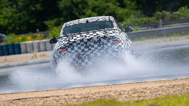 imgi_6_2026-hyundai-ioniq-6-n-prototype-24