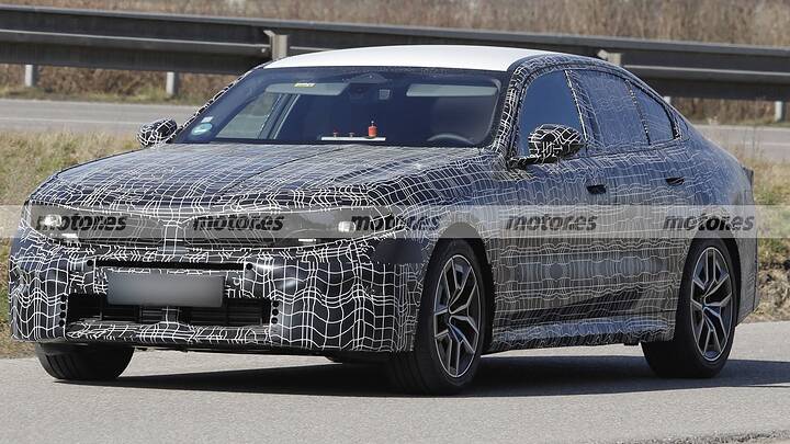 bmw-serie-5-restyling-2026-fotos-espia-2025107129-1741784619_4