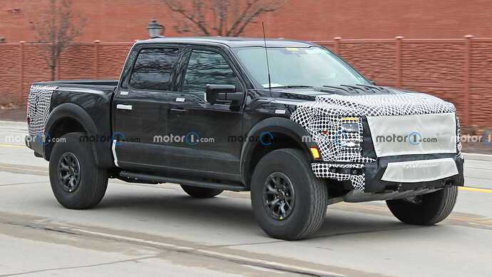 ford-f-150-raptor-r-front-view-refresh-spy-photo (2)