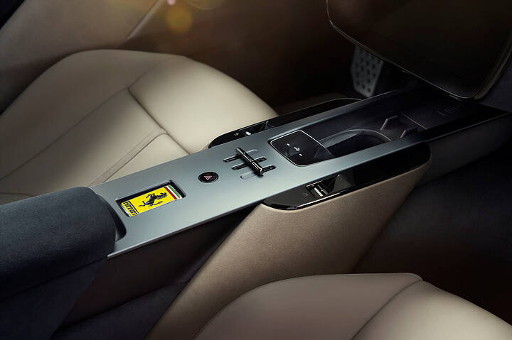 20250506_FERRARI2178_V4