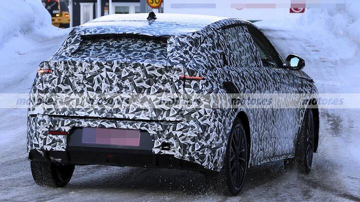 lancia-gamma-2026-fotos-espia-2026112995-1773065547_19