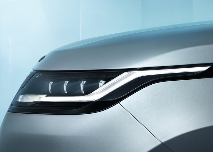 EXTERIOR DETAIL - NEW RANGE ROVER VELAR