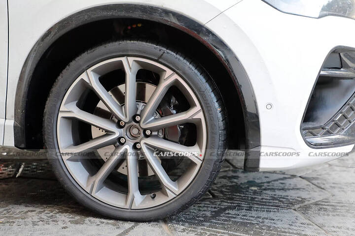 2027 Volkswagen Tiguan R -newcarscoops-0006