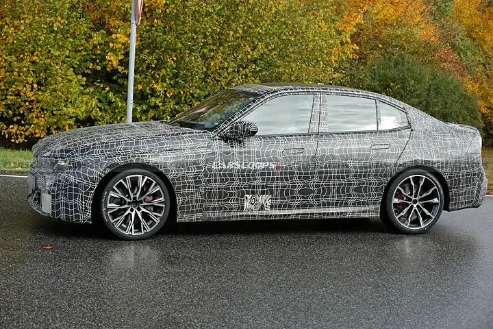 2027-BMW-3-Series-1126-5-2048x1366