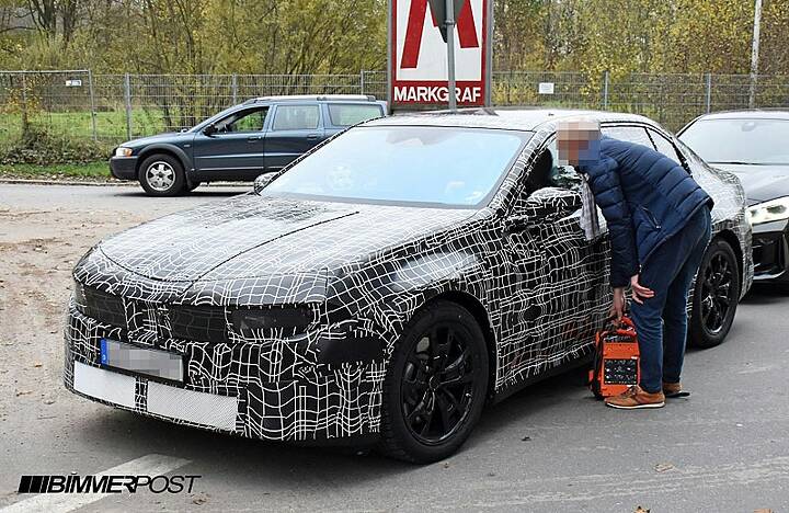 2026-bmw-i3-sedan-NA0-neue-klasse-spy-photos-Bimmerpost10