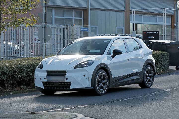 cupra-raval-spied-at-the-nurburgring-it-s-a-future-subcompact-electric-hatch_3