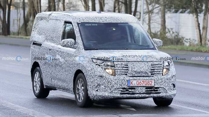 ford-transit-courier-first-spy-photo (2)