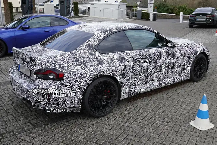 BMW M2 CS#BMW #M2 #CS #BMWM2 #M2CS #BMWM2CS #prototype#Erlkönig #erwischt #carspotting #carspy (1)
