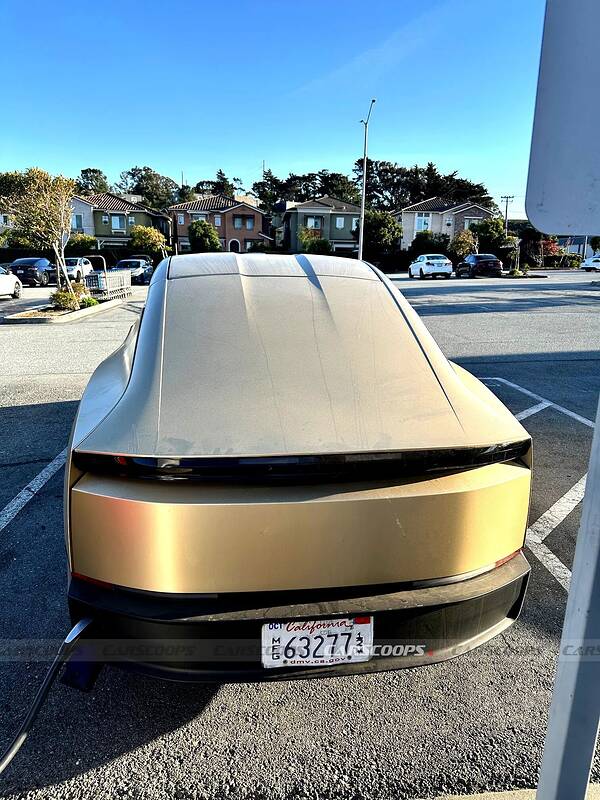 2026 Tesla Cybercab_newcarscoops_image