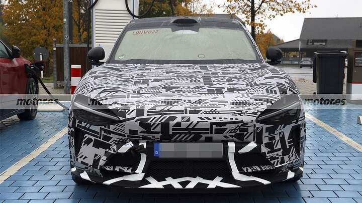 El nuevo Xiaomi YU7 GT quiere destronar a Ferrari, cazado en Nürburgring con más de 1.000 CV 19