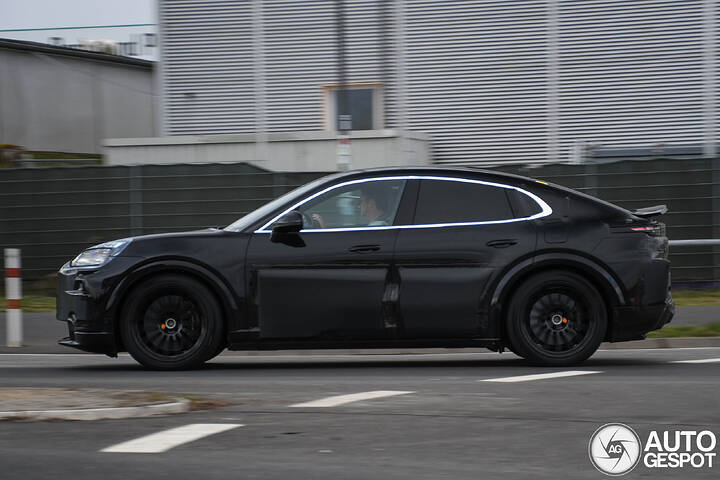 porsche-cayenne-coupe-ev-d0cd8-c883726032025223859_3
