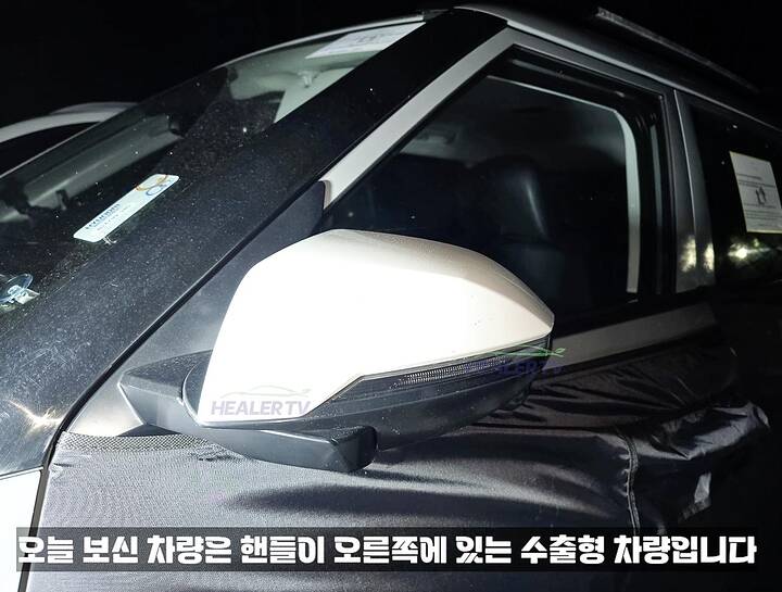 2025-hyundai-venue-new-gen-spied-first-time-6