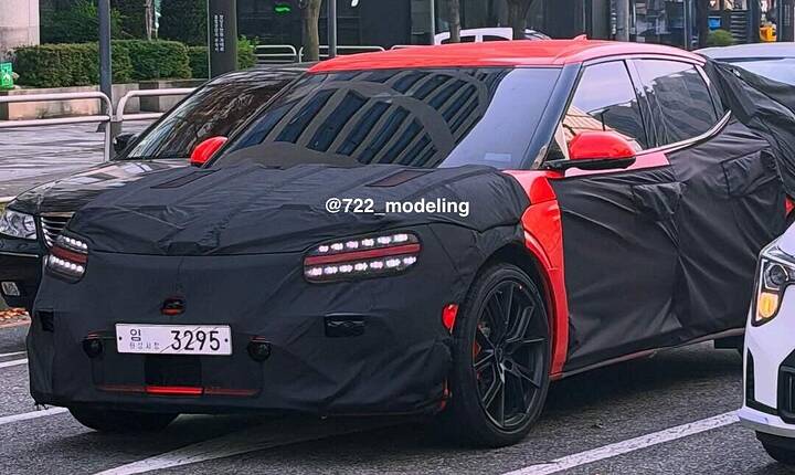 imgi_19_genesis-gv60-magma-november-20-debut-2-e1762952577249