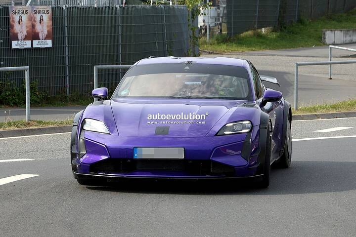 imgi_32_porsche-taycan-turbo-gt-weissach-looks-the-part-with-manthey-go-faster-parts_1