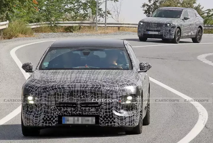 BMW-7-Series-G70-Facelift-Scoop-11-1536x1032