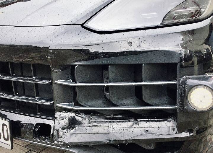 2027 Porsche Cayenne 2nd Facelift-newcarscoops-9f0d3ef539b