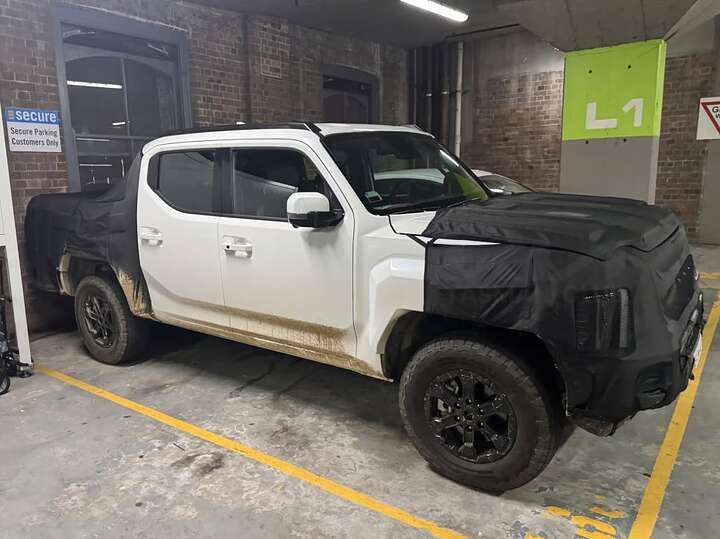Kia Tasman test car with body color flareWheel-Arches-1
