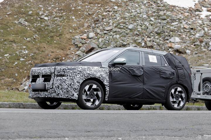 hyundais-2027-kona-skipping-the-mid-cycle-refresh-for-a-complete-redesign_7