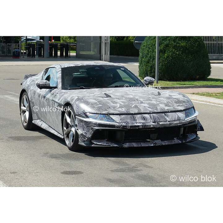 A hardcore Ferrari 12Cilindri Versione Speciale is on the way, featuring a ducktail rear spoi