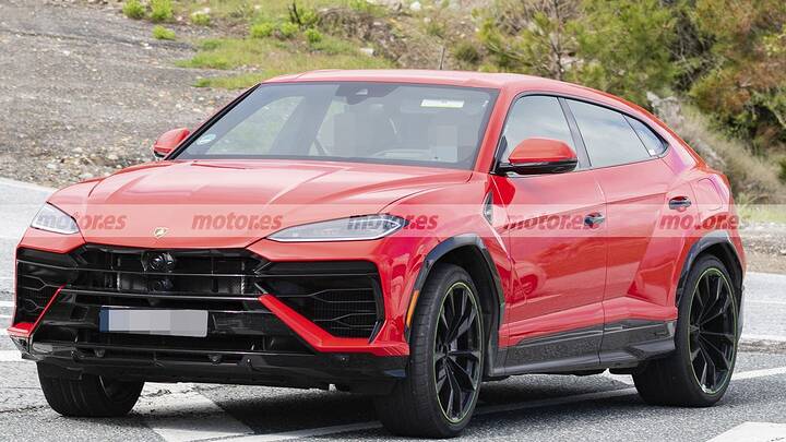 Audi has been keeping this to itself, the upcoming Q8 is already being tested with the best of Lamborghini under the hood.