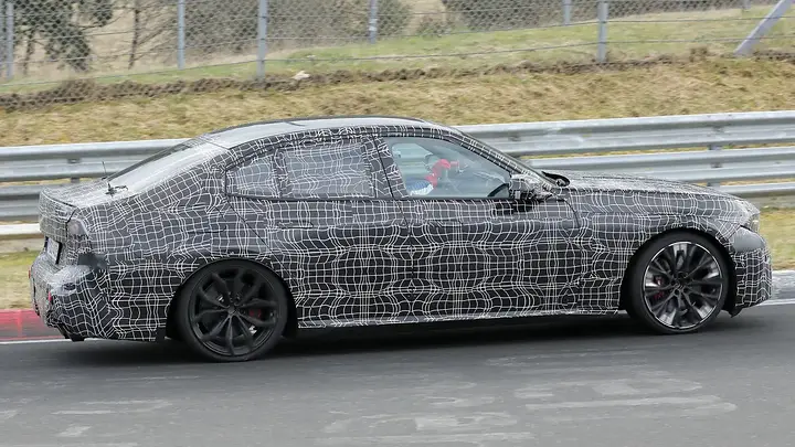 BMW Neue Klasse Sedan - rear angled_bnevt1
