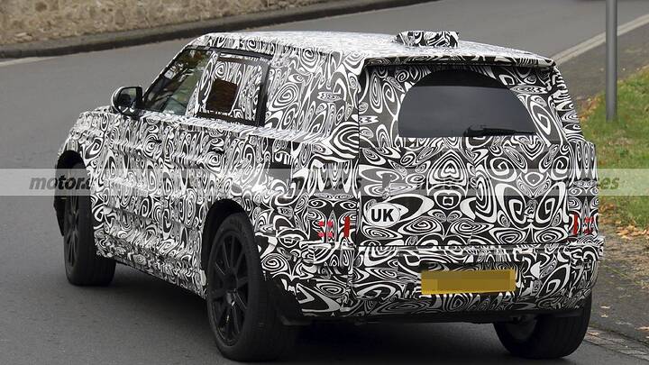 land-rover-baby-defender-80-2026-fotos-espia-2025110794-1761759002_17