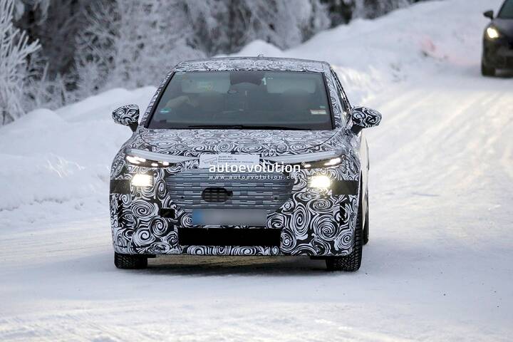 imgi_29_2027-audi-a2-e-tron-heads-up-north-for-the-final-testing-session-before-production-starts_2