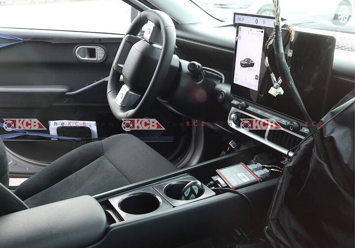 Hyundai-ioniq-3-interior-leaked.png