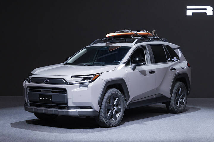 RAV4_16