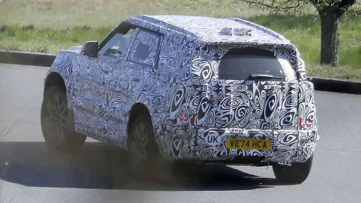 Baby Electric Land Rover Defender Sport - rear 3_4_n5232h