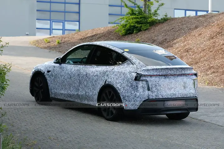 2026-Tesla-Model-Y-Performance-33-Copy-1536x1025