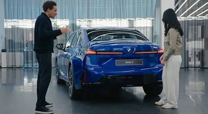 2027 BMW i3 leaked_newcarscoops_imJAZ