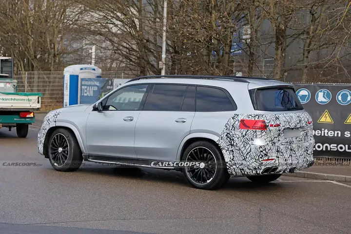 Mercedes-AMG-GLS63-00002-1536x1025