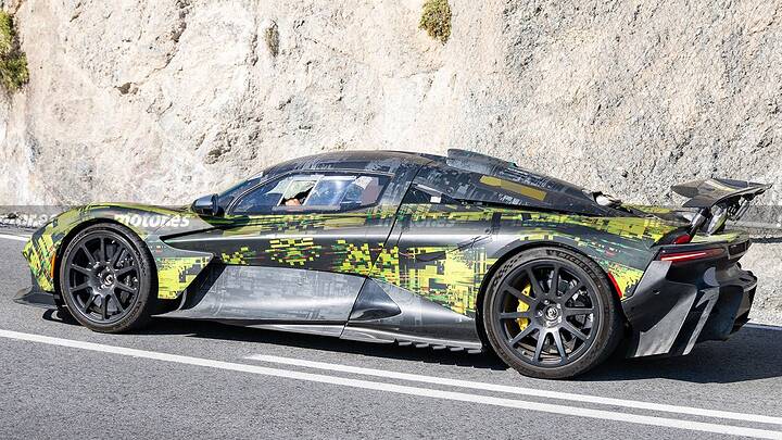 aston-martin-valhalla-amr-2027-fotos-newcarscoops-2026113948-177774634111