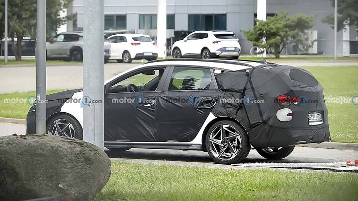 hyundai-i30-2026-erlkonig (6)