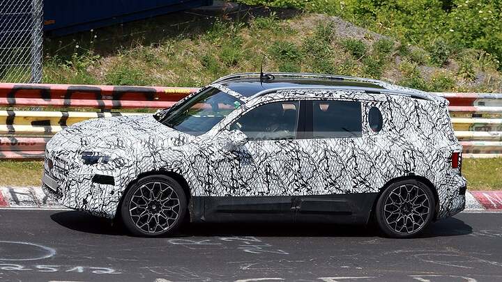 El nuevo Mercedes GLB 2027 se enfrenta a Nürburgring en unas pruebas vitales para el desarrollo 6