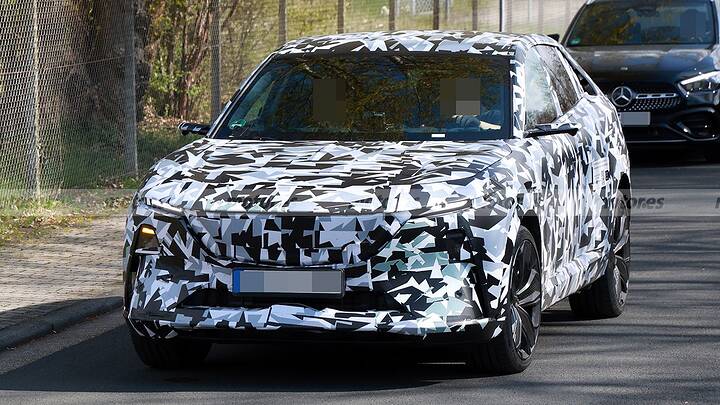 Following the Mazda6e comes a new SUV, the electric Mazda CX-6e has been spotted in Europe 3
