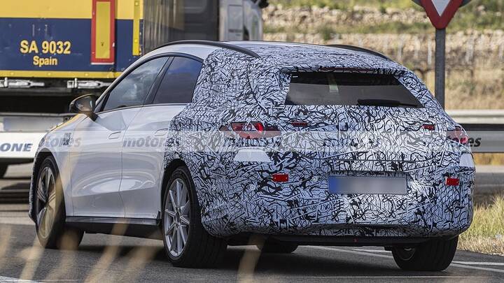 mercedes-cla-shooting-brake-2026-fotos-espia-2025106667-1739522747_9 (1)