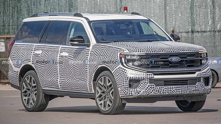 2025-ford-expedition-spy-photo (2)