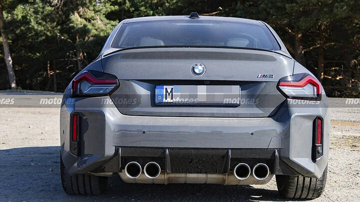 2026 BMW M2 xDrive_newcarscoops_0016