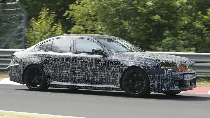 M5_facelift_evo_03_w2awtm