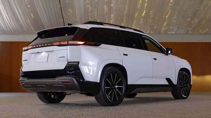 imgi_318_2027-subaru-getaway