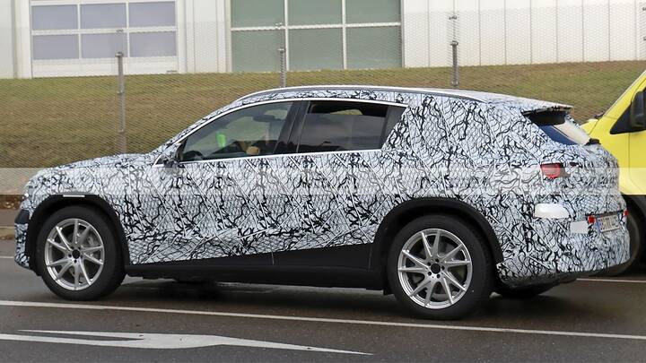 mercedes-gla-2026-fotos-espia-2024105481-1732711271_10