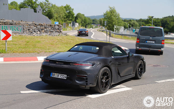 porsche-718-boxster-ev-2025-7a736-c915513062025114128_7