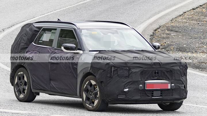 kia-seltos-hybrid-2026-fotos-espia-2025111232-1763998766_5